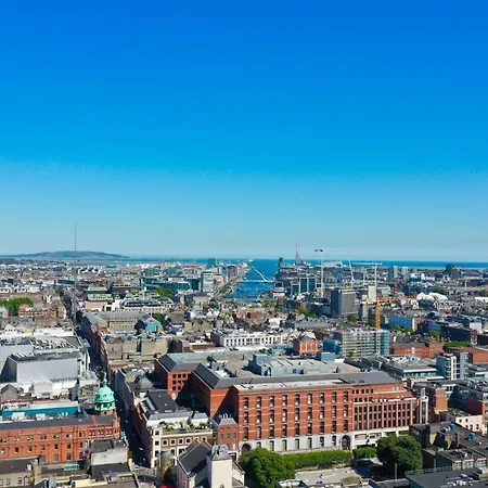 Staycity Centre Hotell 4*