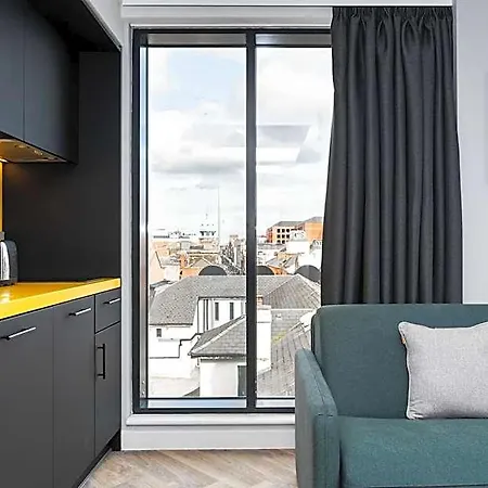 Staycity Centre Hotell 4*