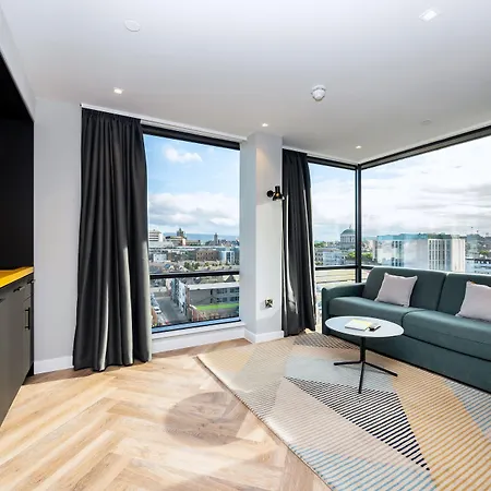 Staycity Centre Hotel 4*