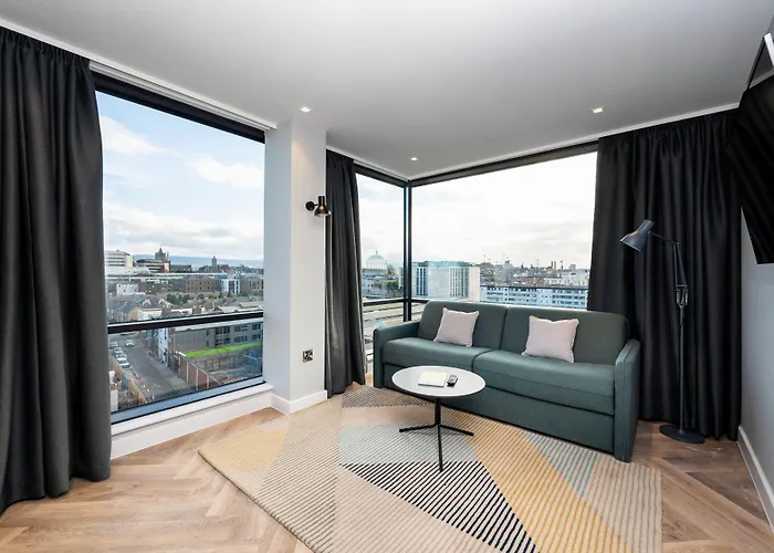 Hotel Staycity Centre 4*