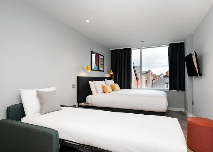 Hotel Staycity Centre 4*